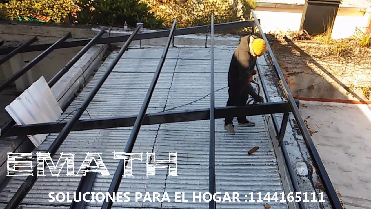 Cómo construir una estructura para techo de chapa