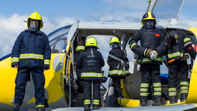 equipo de extraccion profesional en accion