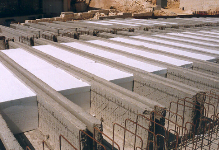 perfil doble t en construccion industrial