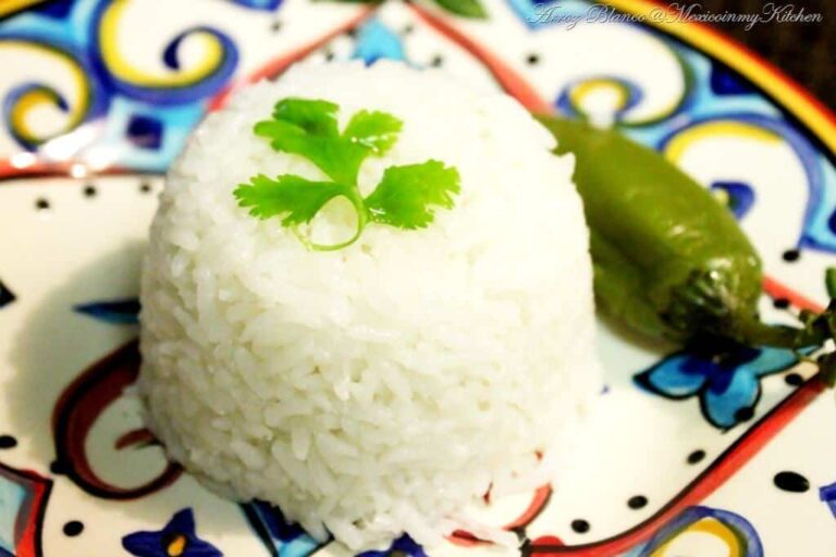 tazon de arroz servido en porciones